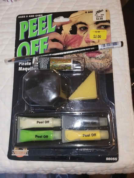 Photo of free Halloween Makeup & Treat Bags (Elmvale Acres) #1