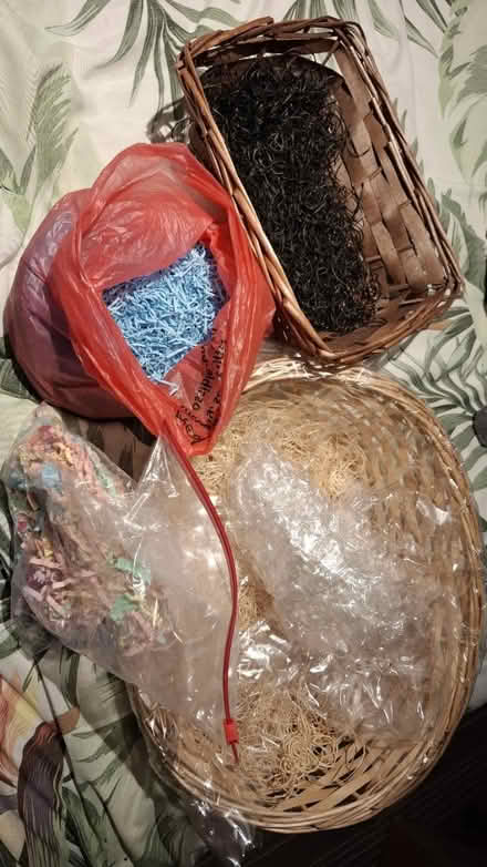 Photo of free Hamper bits and bobs (Teddington, TW11) #1