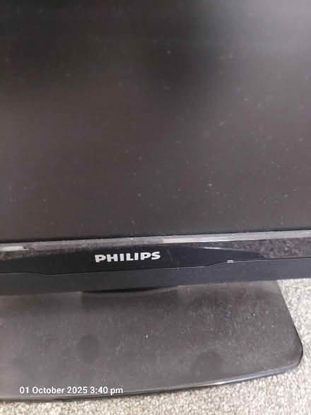 Photo of free TV (Twyford RG10) #1