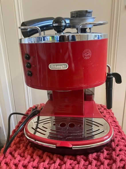 Photo of free Red De Longhi espresso machine - good working order (Silverdale LA5) #1