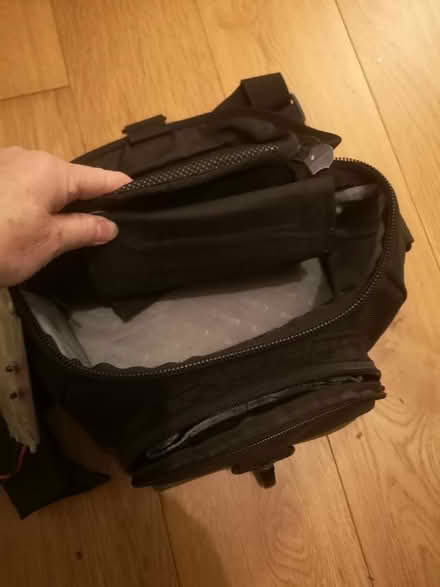 Photo of free Canon DSLR camera bag (Streatham SW16) #1