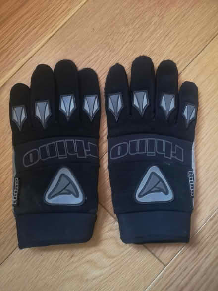 Photo of free Pair of mens Rhino gloves (Streatham SW16) #1