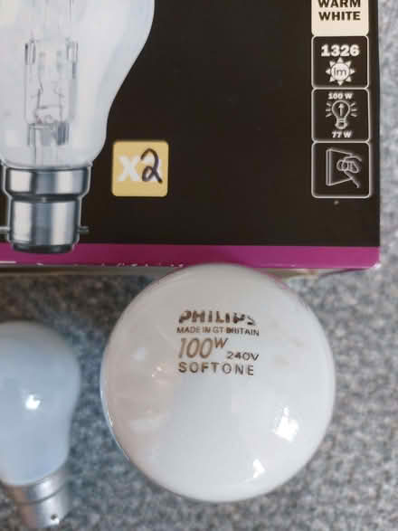 Photo of free Bayonet light bulbs (Humphrey's End GL6) #3