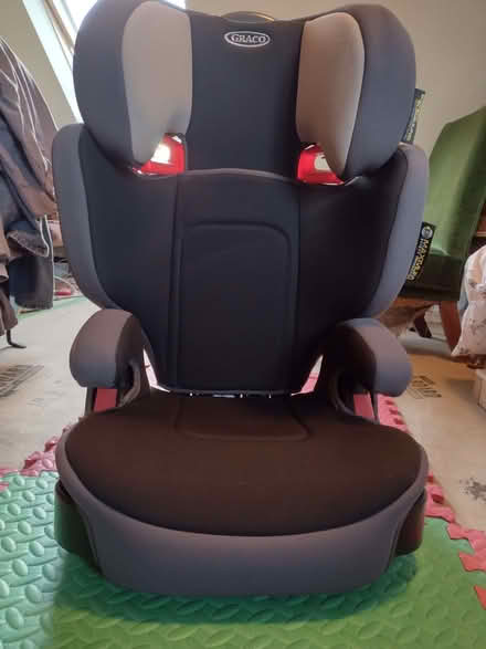 Photo of free Child car seat 5-12 years (Iffley Road OX4) #1