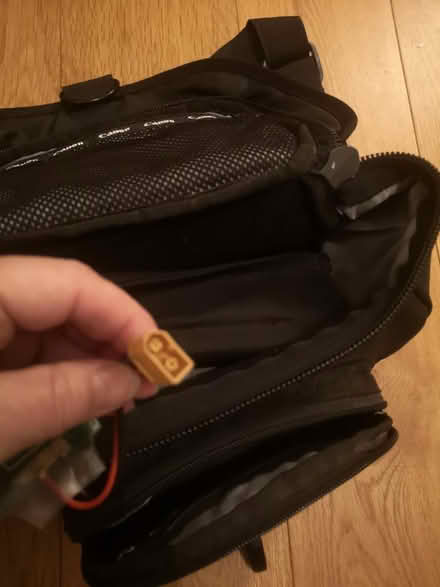 Photo of free Canon DSLR camera bag (Streatham SW16) #2