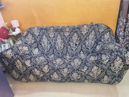 Photo of free Sofa (Periyar Nagar eb) #1