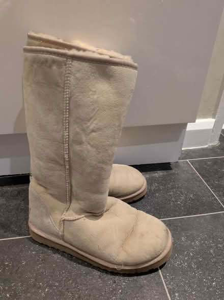 Photo of free Broken UGG boots (Home PO15) #2