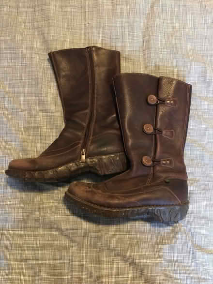 Photo of free Shoes and boots - 3 pairs (Earlscourt) #3