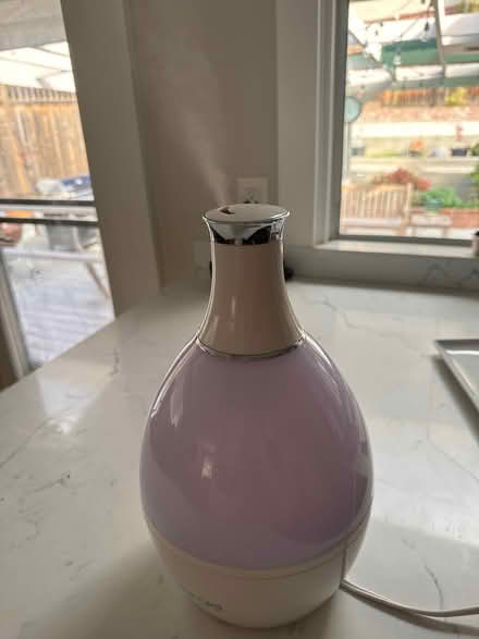 Photo of free Cool mist humidifier (Redwood City) #1