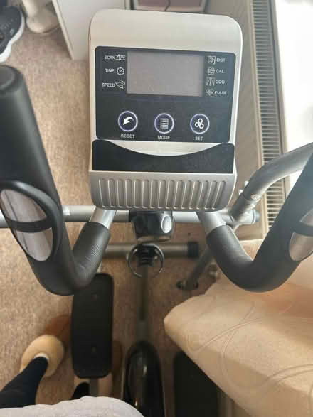 Photo of free Eliptical (Bs4) #1
