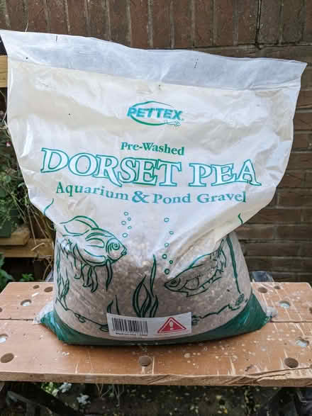 Photo of free Aquarium & Pond Gravel (Wallington PO16) #1