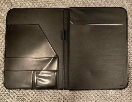 Photo of free Leather portfolio (Alta vista / riverside) #2