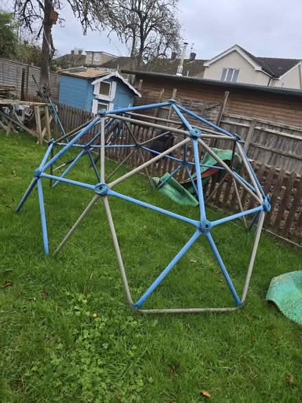 Photo of free Climbing frame (Kidlington OX5) #1