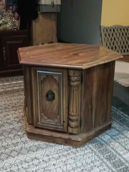 Photo of free End table (Grafton WV. 26354) #1