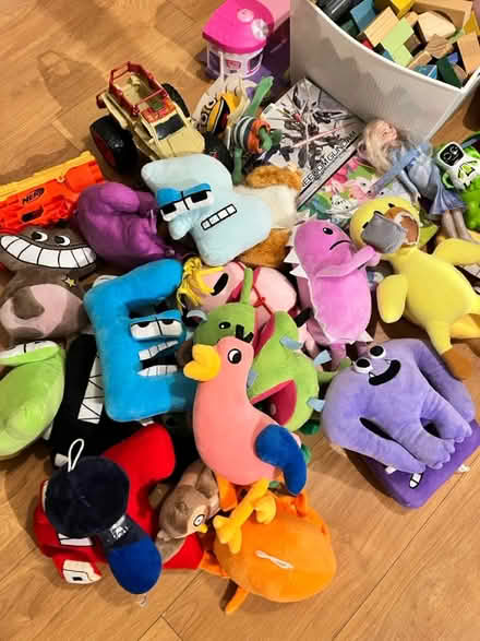 Photo of free Large bundle of toys (Abingdon OX14) #2