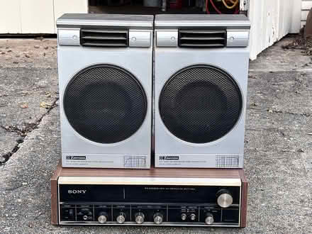 Photo of free Curbside - stereo (Hillcrest - Central LR) #1