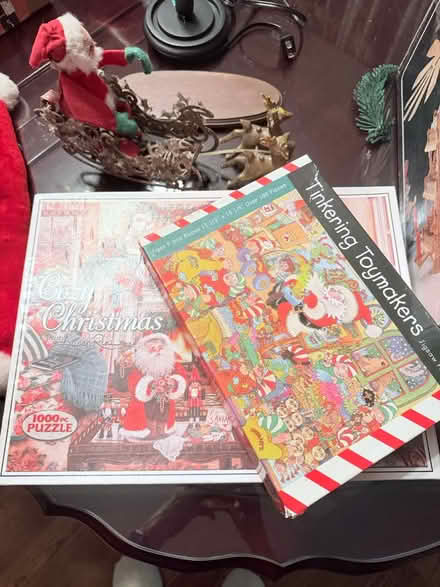 Photo of free Miscellaneous Christmas decorations (Plainfield and Bailey, Darien) #2