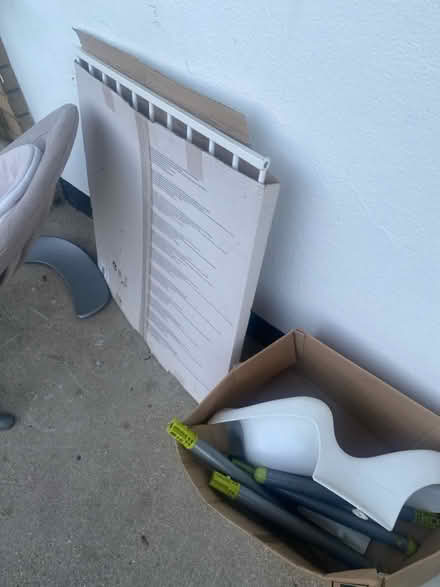 Photo of free Baby stair gate (Hayes BR2) #1