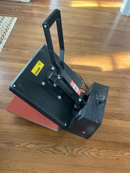 Photo of free T-shirt transfer press (Hillcrest, Little Rock) #2