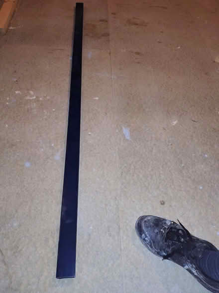 Photo of free Blue wooden post (Commonside Rd) #1