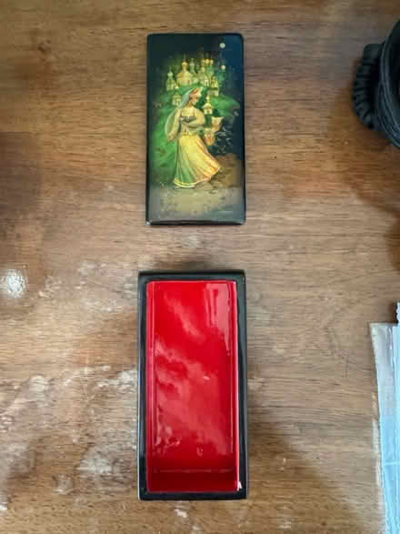 Photo of free Small Box (SE10 8DN) #3