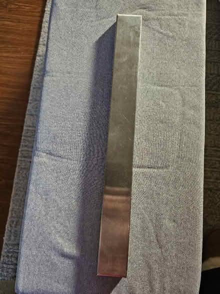 Photo of free Used 18" SS Magnetic Knife Strip (85/El Camino near Sylvan) #1