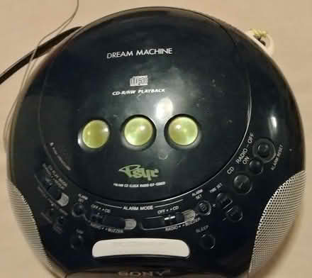 Photo of free Sony Psyc clock radio cd player (CapitolHill DC (CapSouthMetro)) #2