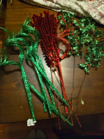 Photo of free Sparkly X-mas Sprays (Ballard) #1