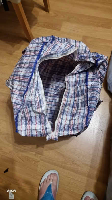 Photo of free Laundry bag (Colindale NW9) #1