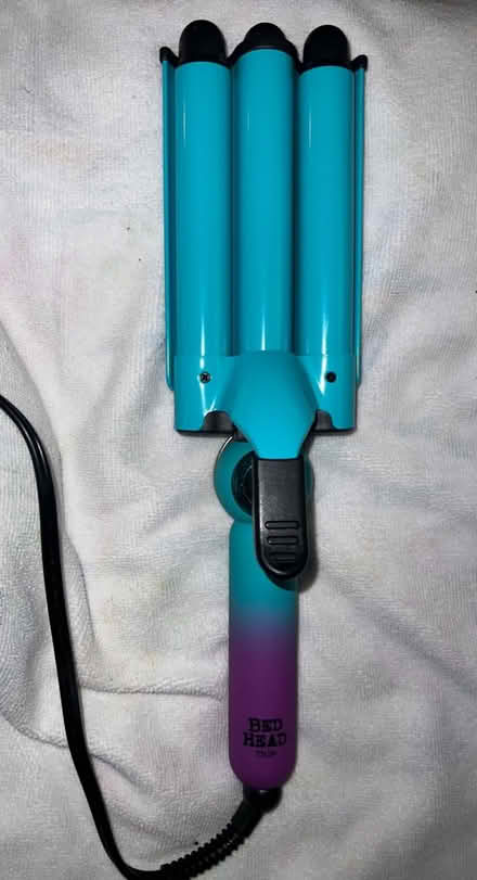 Photo of free Hair curling items (N. Stamford) #1