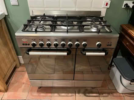 Photo of free Cooker with gas hob, electric oven (Worcester WR2) #2