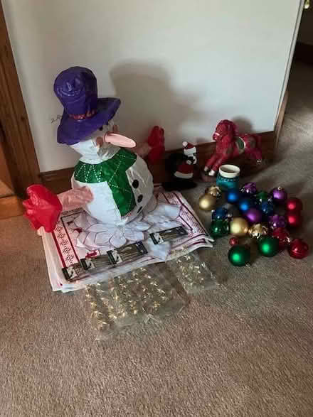 Photo of free Christmas Decorations (Horndean PO8) #1