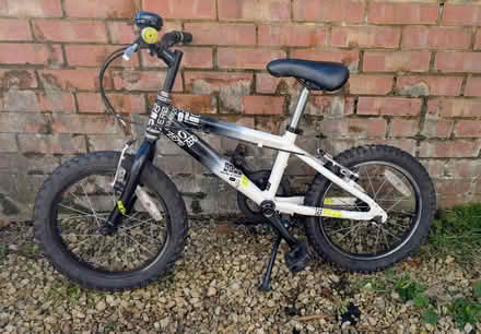 Photo of free Kids bike 16" wheels (4-6yrs) (Landport, Lewes) #1