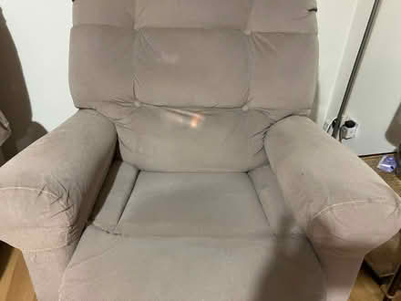 Photo of free Electric riser recliner chairs (Finstock OX7) #4