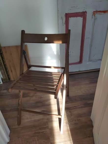 Photo of Folding wooden chairs (Wickford SS12) #1