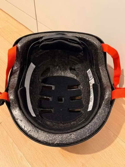 Photo of free New Child's Verve Black Helmet (Ashburton SE25) #3
