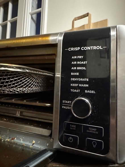 Photo of free Airfryer (Fairlington/ Shirlington area) #2