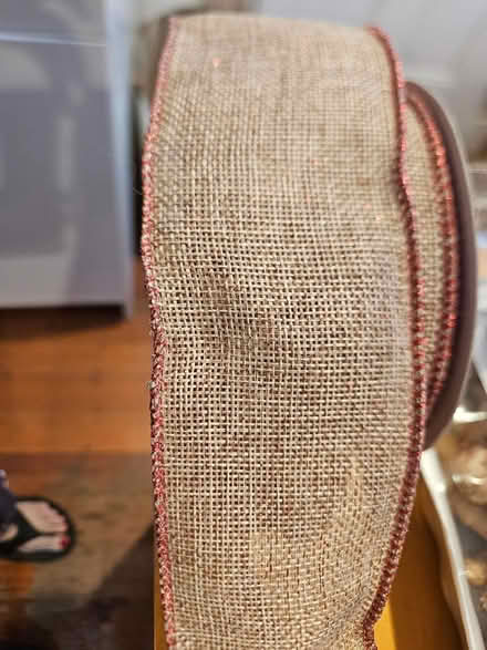 Photo of free decorative ribbon (Harvard Square, Cambridge) #2