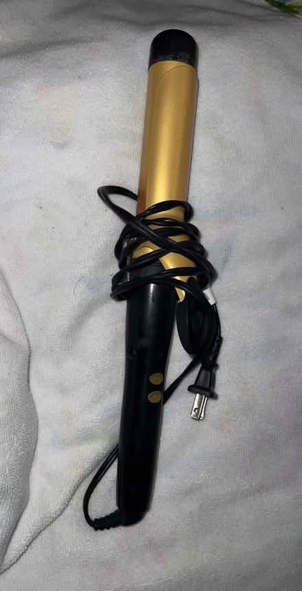 Photo of free Hair curling items (N. Stamford) #2