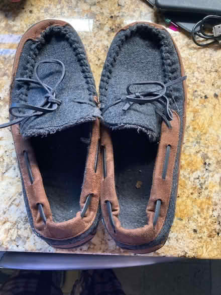 Photo of free Indoor slipperrs (Far West side of Danbury) #1