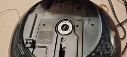 Photo of free Sony Psyc clock radio cd player (CapitolHill DC (CapSouthMetro)) #4