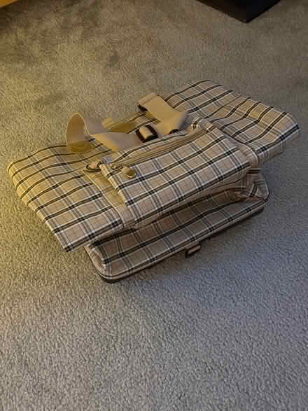 Photo of free Wheeled shopping or travel bag (Horndean PO8) #2