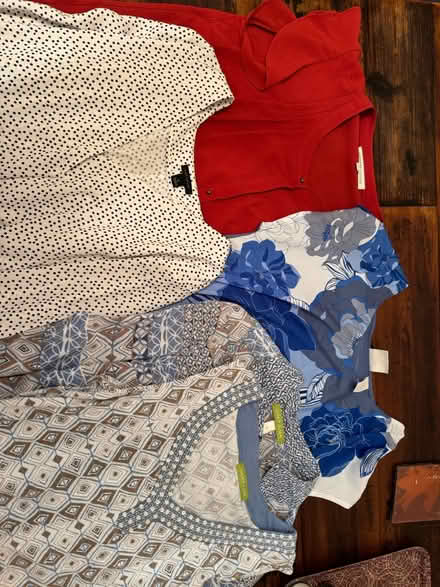 Photo of free petite-sm to med women’s clothing (Lake Mohegan, NY) #2