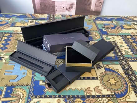 Photo of free Luxury packaging for upcycling (E12) #1