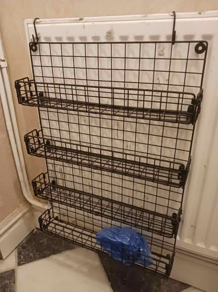Photo of free Spice rack (metal) (Harringay, N4) #1