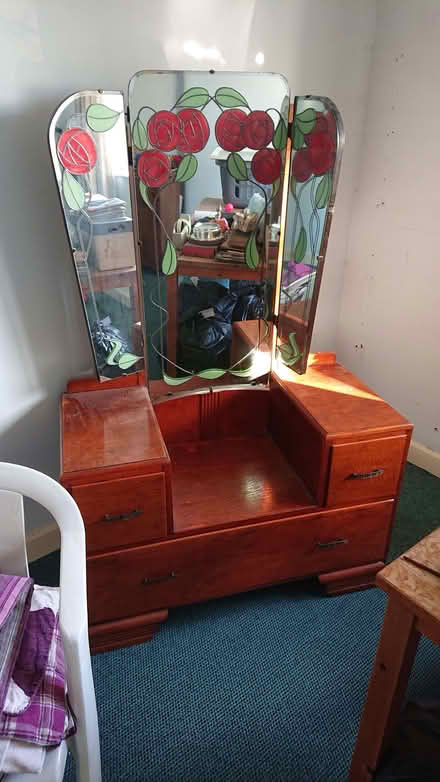 Photo of free Dressing table (Withington M20) #2