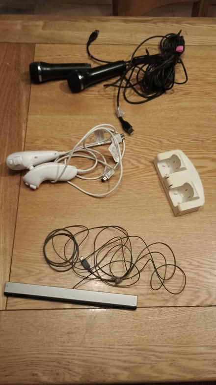 Photo of free Nintendo Wii Fit balance board + accessories (Marishes YO17) #2