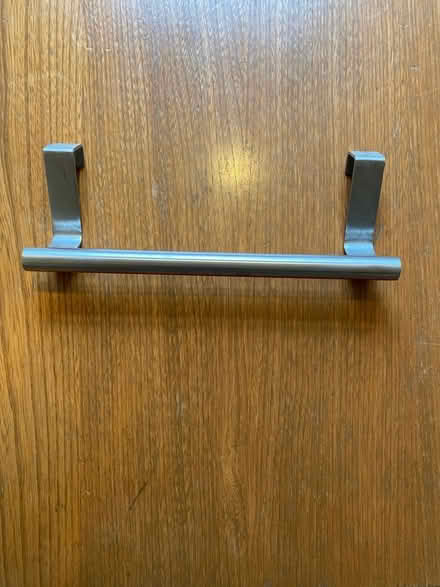 Photo of free Stainless Steel towel rail (Wimbledon Park SW19) #3