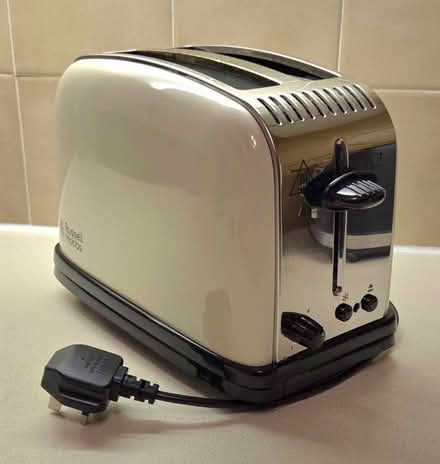 Photo of free Russell Hob Toaster (Euxton PR7) #1
