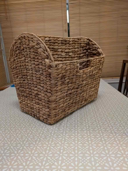Photo of free Magazine or book holder (wicker) (Abbey Wood SE2) #4